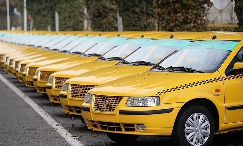 تاکسی بانوان در شهر نهاوند