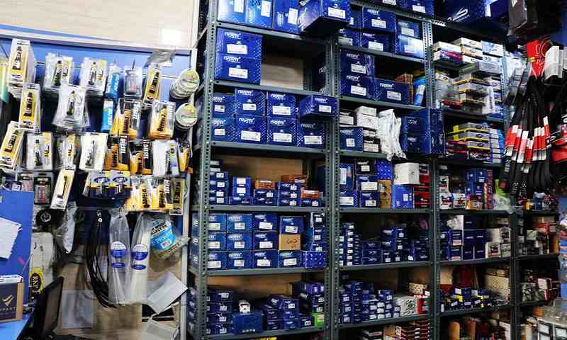 فروشنده لوازم یدکی در دزفول