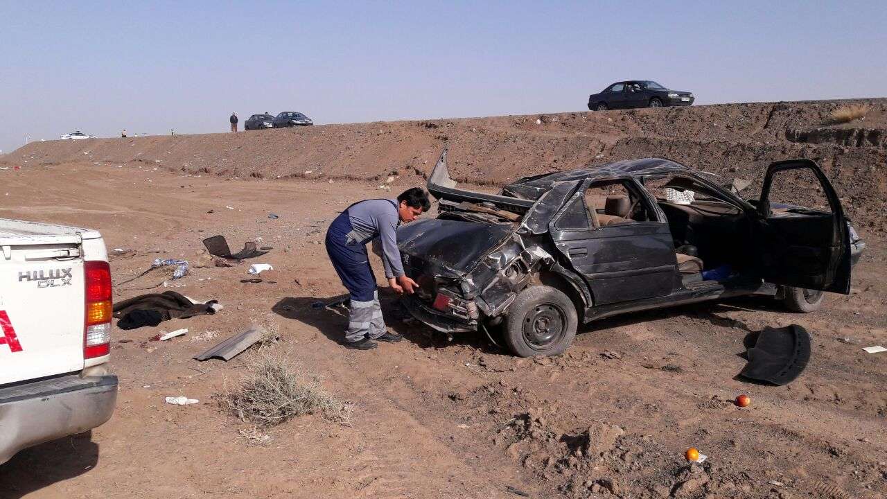 یدک کش شبانه روزی