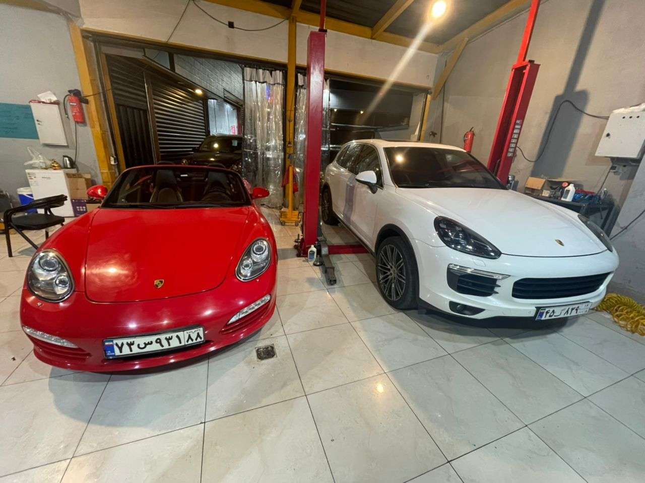 نماینده Porsche