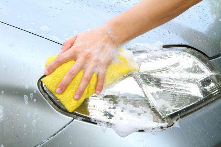 شستشو و خشکشویی اتومبیل(کارواش) ازنا